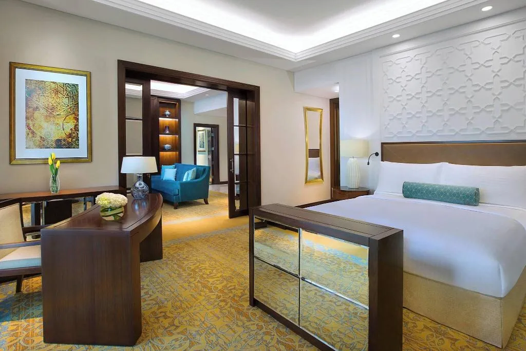 FAMILY ROOM PARTIAL SEA VIEW Room, The Ritz-Carlton, Dubai, Dubai