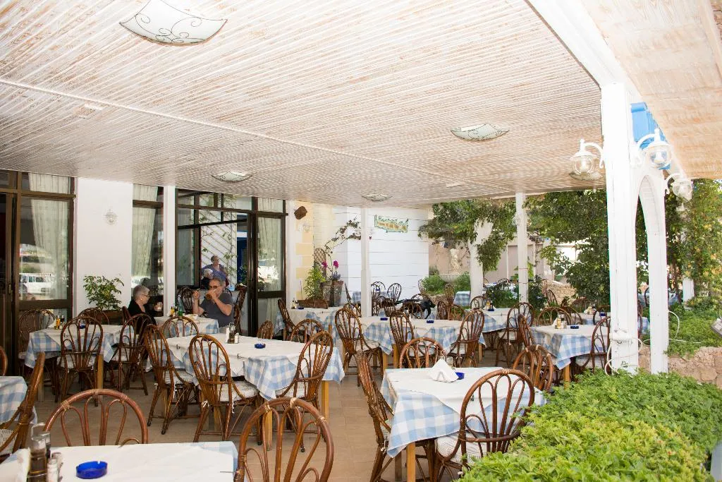 Restaurant, Uncle George Studios By Estia, Crete