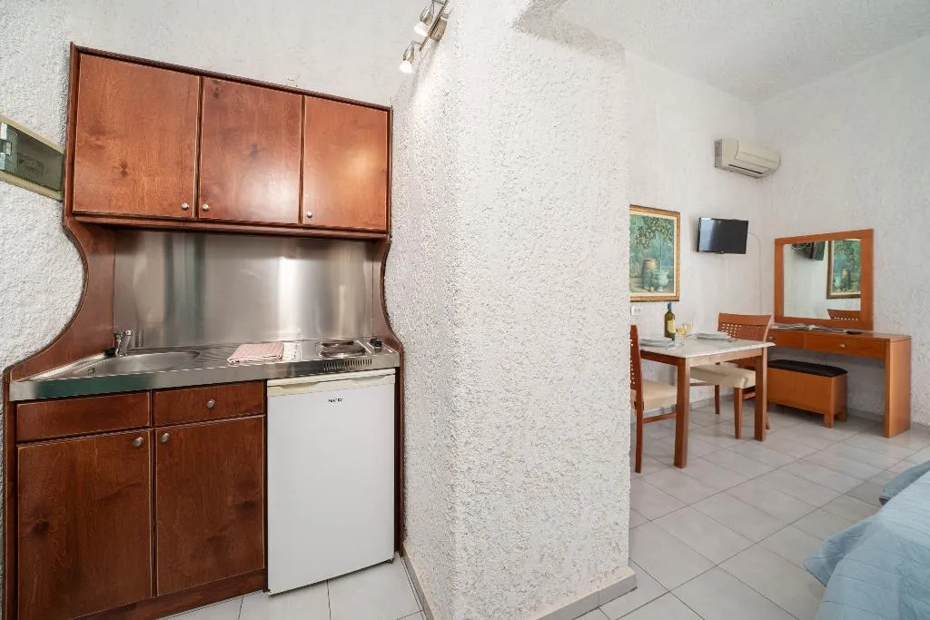STUDIO SEA VIEW Room, Kekatos Studios, Kefallinia