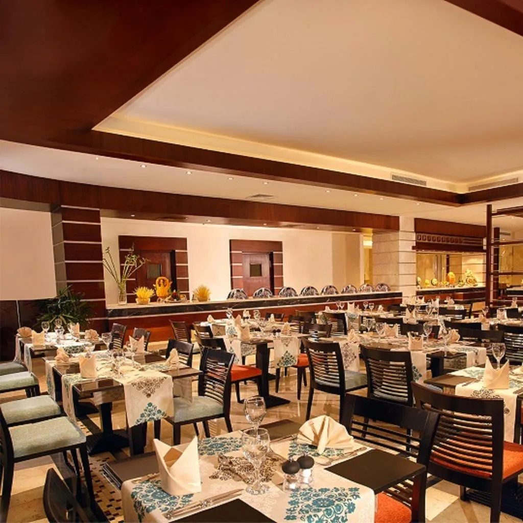 Restaurant, Xperience Sea Breeze Resort, Red Sea Riviera