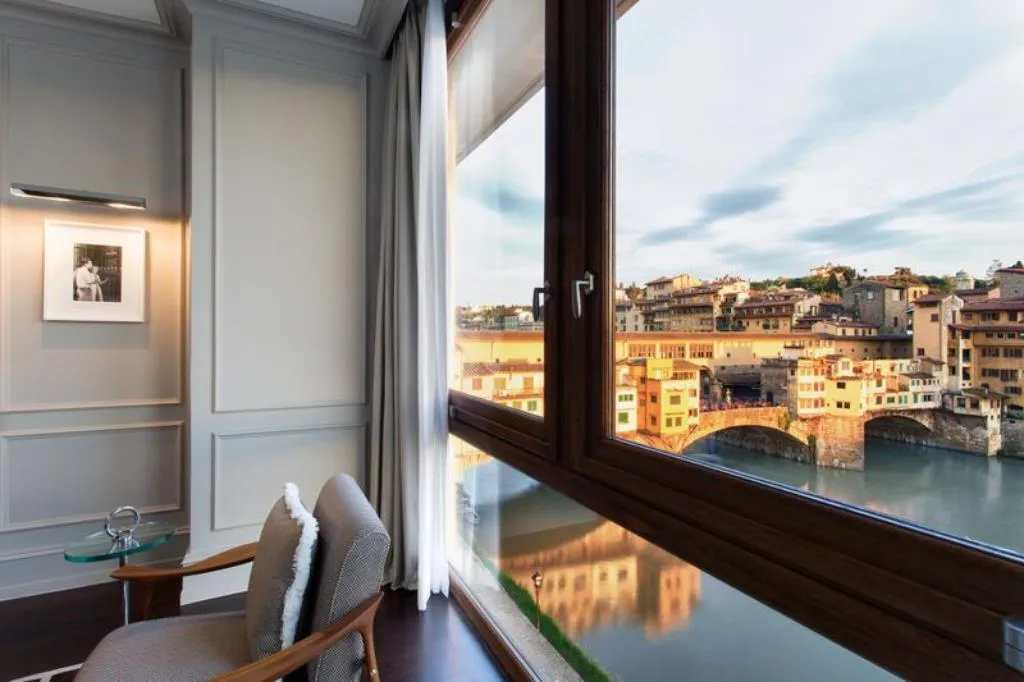 SUITE PRESTIGE Room, Portrait Firenze, Florence