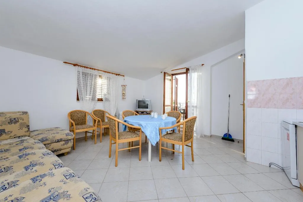 APARTMENT TWO BEDROOMS WITH TERRACE Room, Apartments Matusko, Dubrovnik