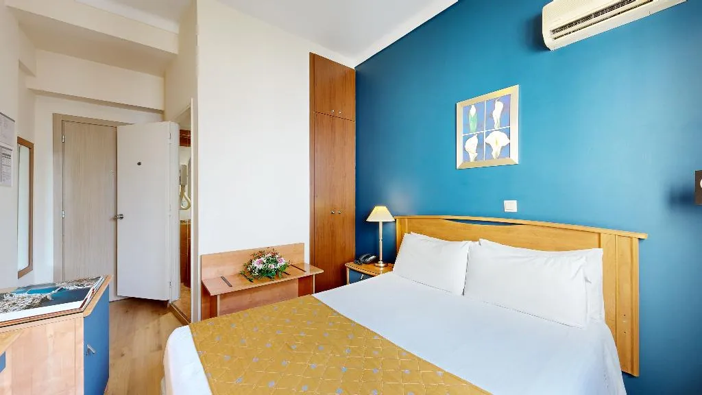 DOUBLE ECONOMY Room, Lucy Hotel, Athens