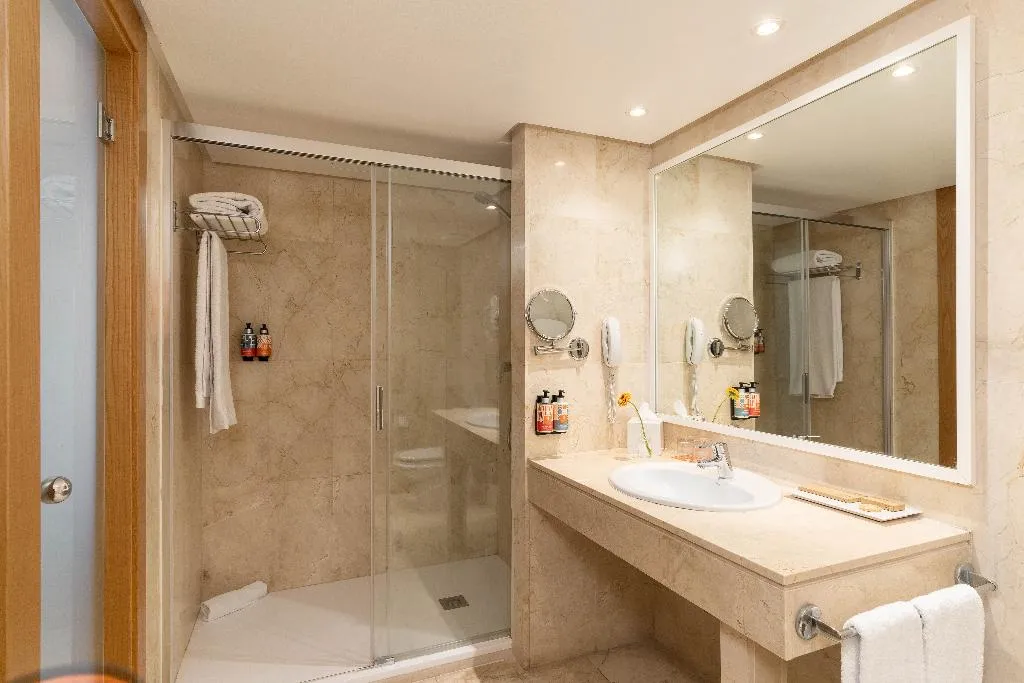 Double or Twin COMFORT Room, Hesperia Mallorca, Majorca