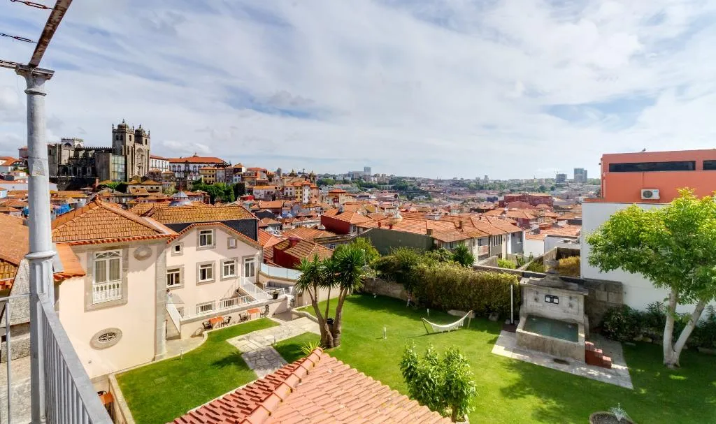 Terrace, Oca Flores Hotel Boutique, Porto