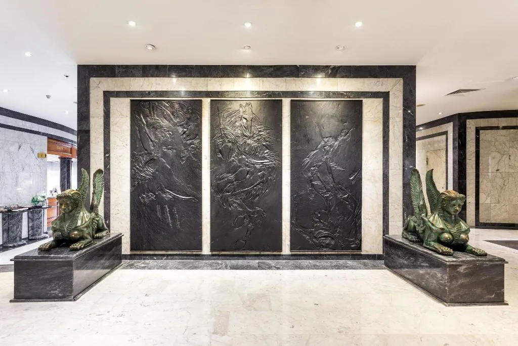 Lobby, Radisson Blu Hotel, Lisbon, Lisbon