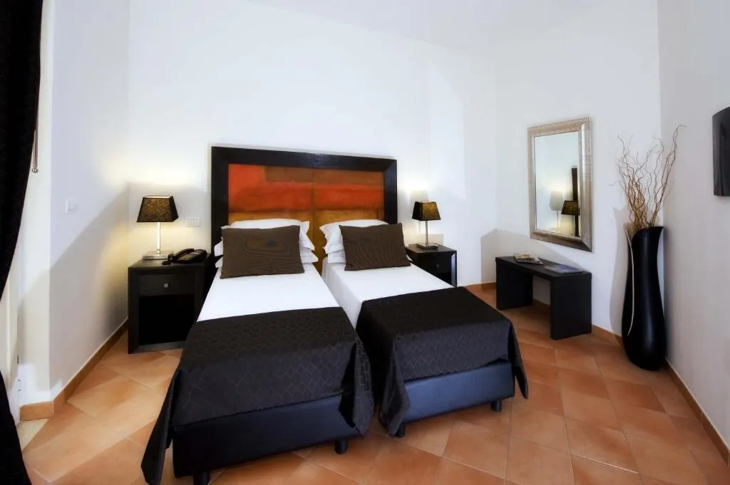 DOUBLE STANDARD Room, Relais Villa Buonanno, Naples