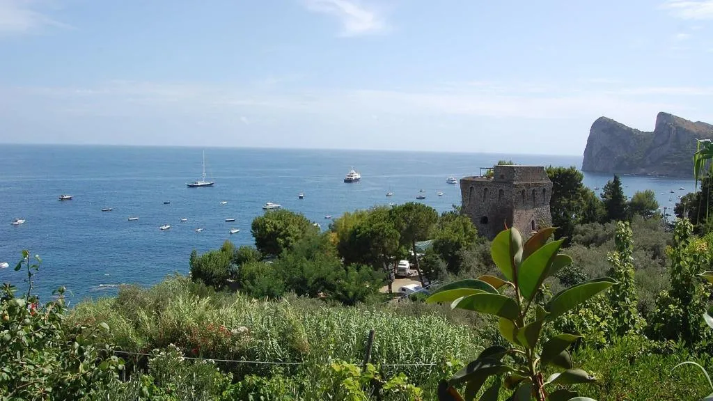 General view, Marina del Cantone Chalet, Naples