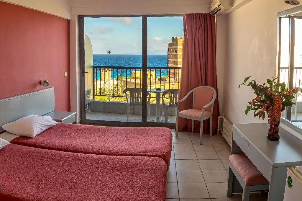 Room, Als Hotel, Rhodes