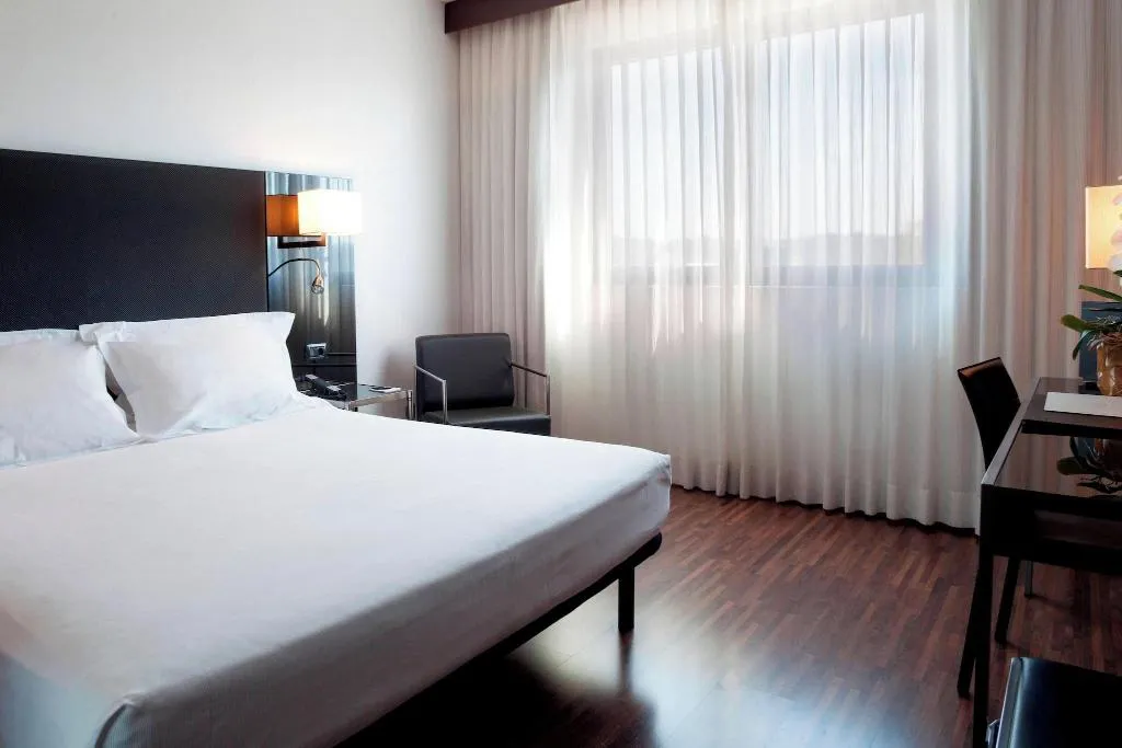 Room, AC Padova, Venice