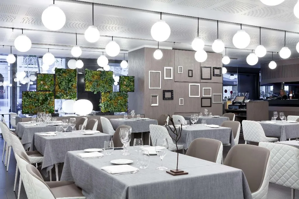Restaurant, Condes De Barcelona, Barcelona