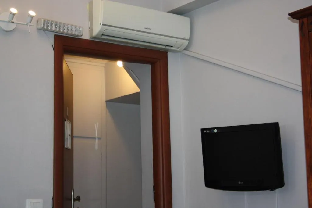 Room, Fanti Rooms, Naples