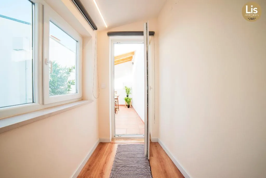 APARTMENT CAPACITY 3 ONE BEDROOM Room, Lis Apartments, Lisbon