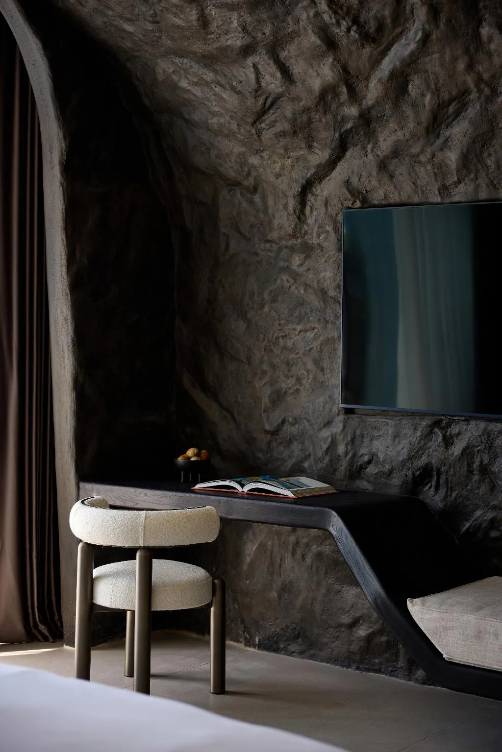 SUITE WITH PRIVATE POOL Room, One Of One Hotel, Santorini