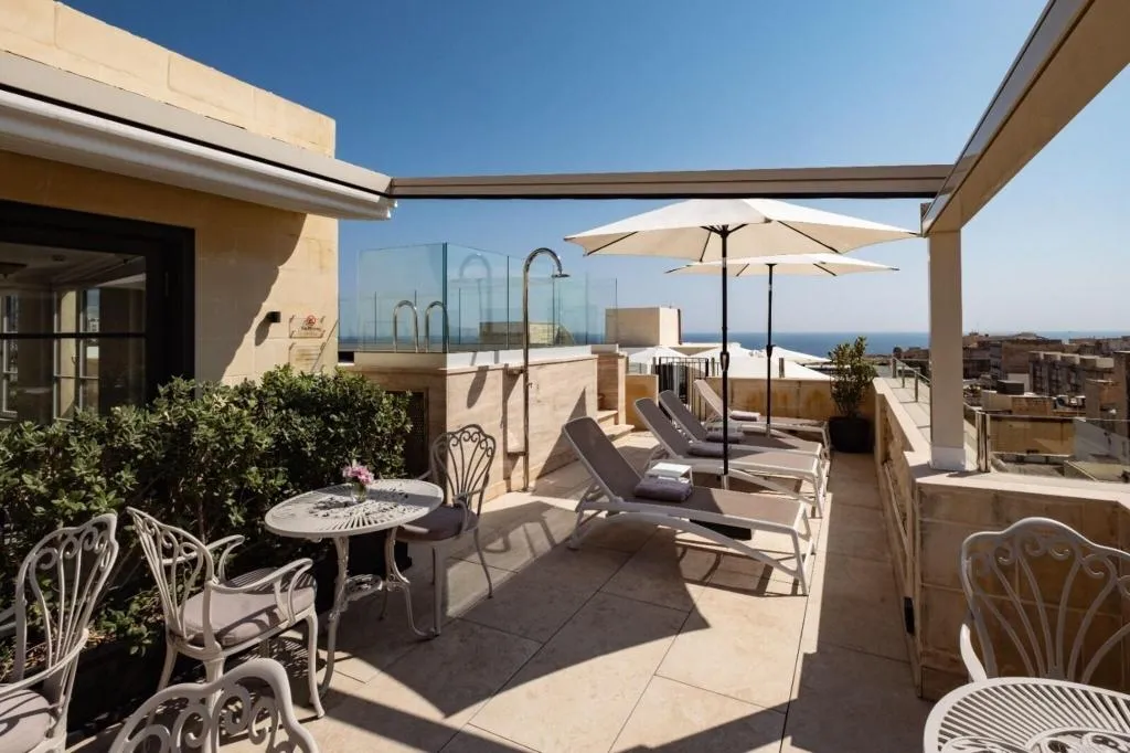 Terrace, Palais Le Brun, Malta