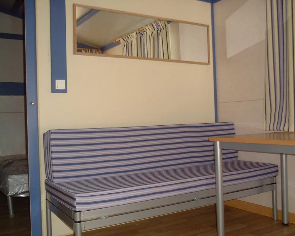 BUNGALOW CAPACITY 5 Room, Orbitur Rio Alto, Porto