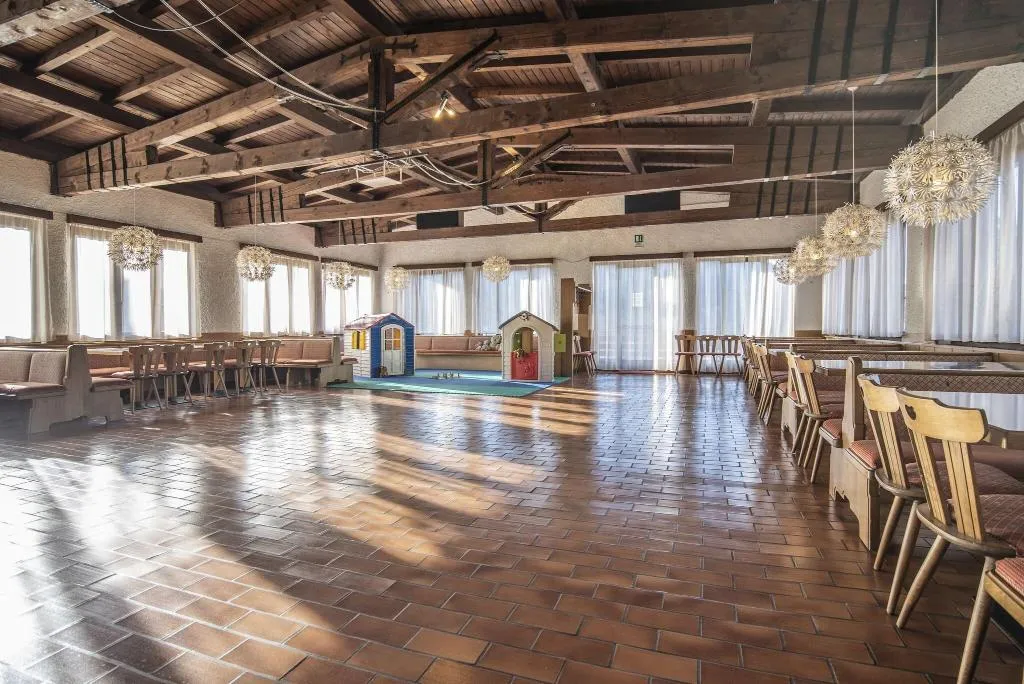 Lobby, Residence Alaska, Venice