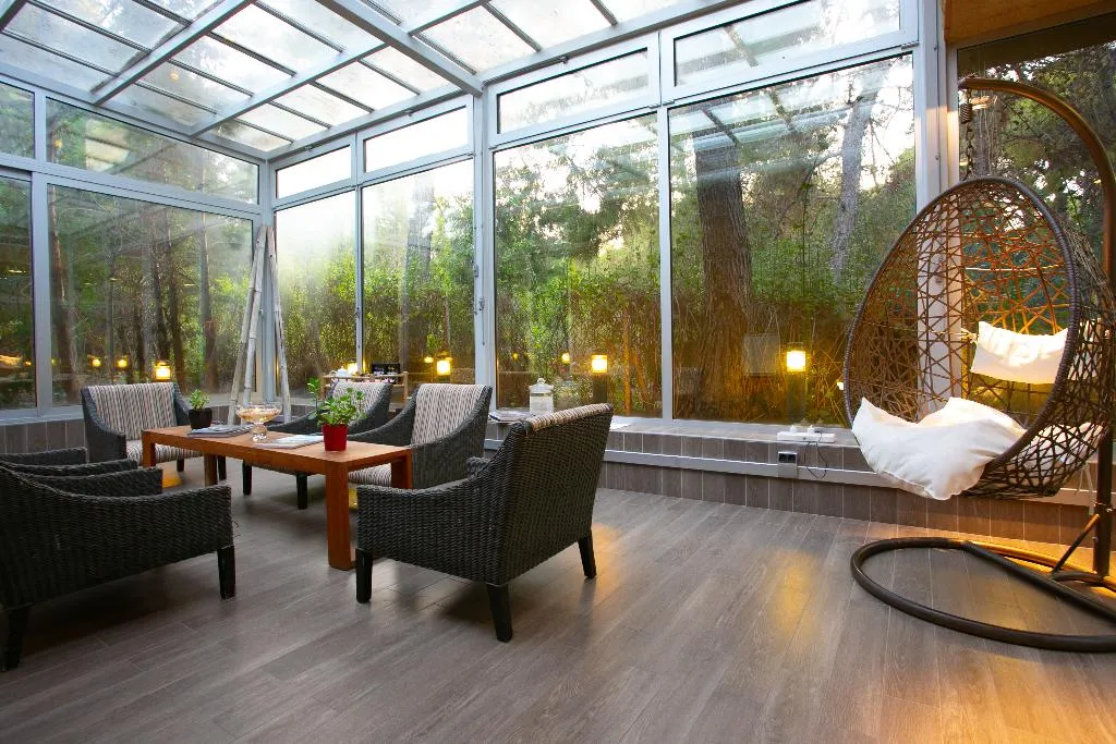 Sports and Entertainment, Sikyon Hotel, Athens