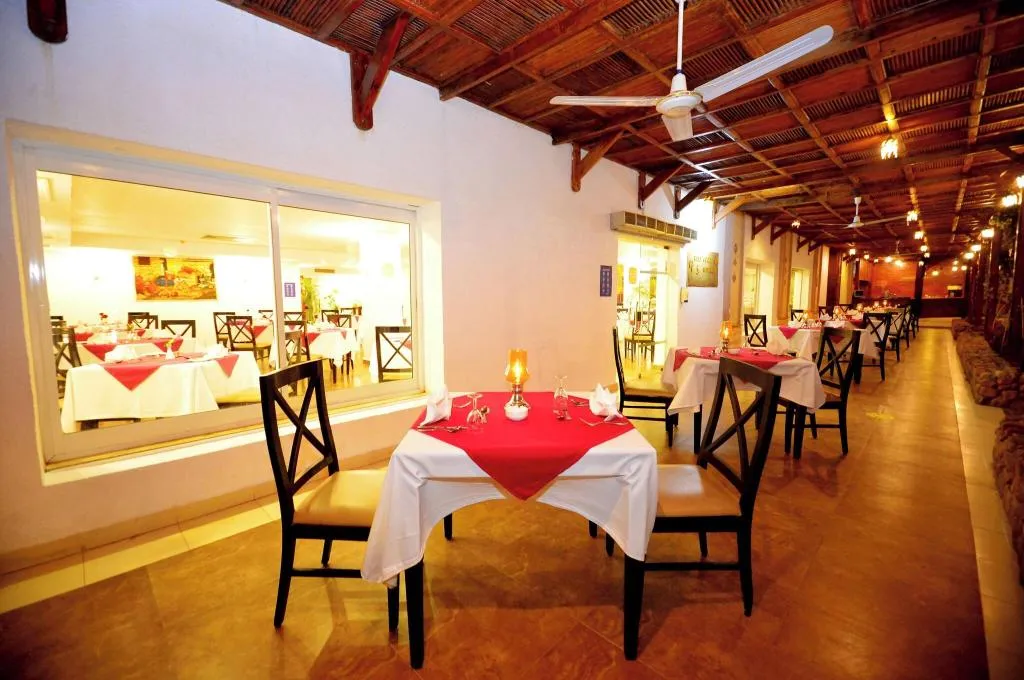 Restaurant, Falcon Naama Star Hotel, Red Sea Riviera