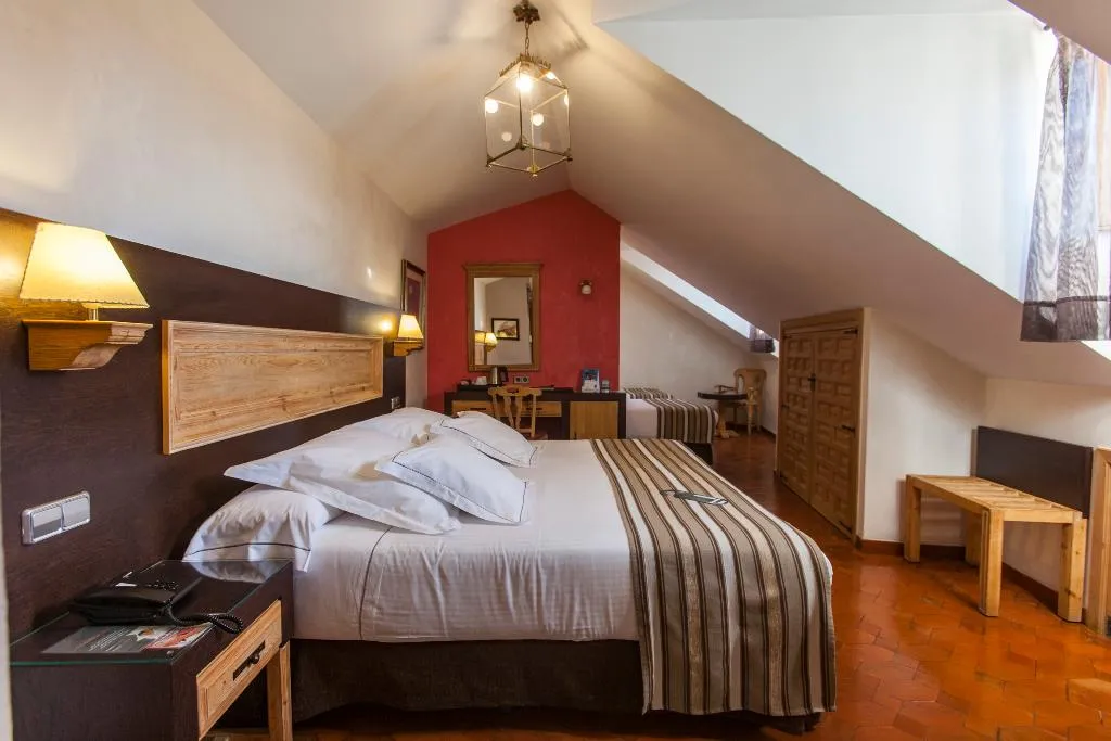 QUADRUPLE STANDARD Room, Pintor el Greco, Madrid