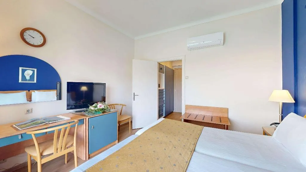 Room, Lucy Hotel, Athens