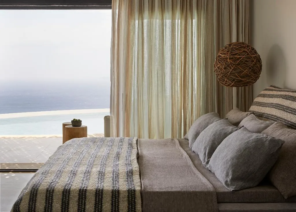 SUITE HONEYMOON Room, Myconian Panoptis Escape, Mykonos