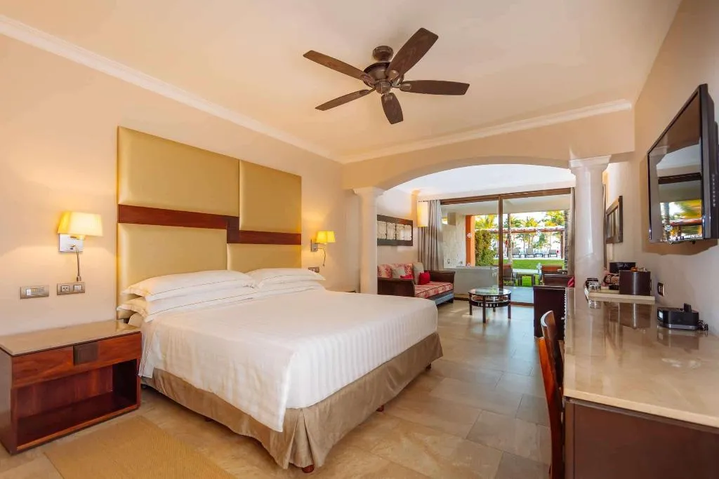JUNIOR SUITE PREMIUM OCEAN FRONT Room, Barceló Maya Beach, Cancun Area