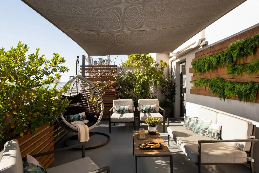 Terrace, The Urban Nest Athens - Suites & Apartments, Athens