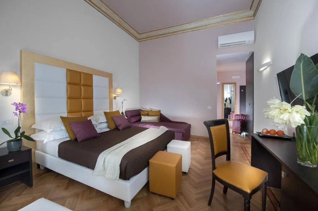 Room, Dve Suite Rome, Naples