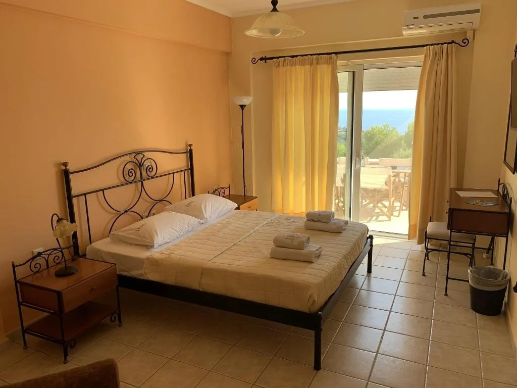 Room, Lithies Studios & Apartments, Zante