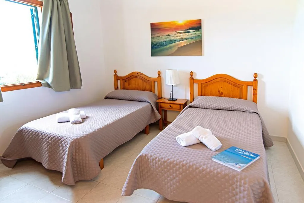 APARTMENT ONE BEDROOM Room, Apartamentos Mar Blanca, Menorca