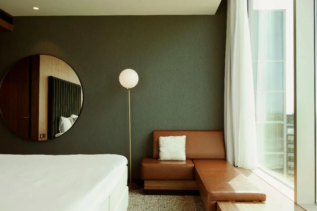 SUITE STANDARD Room, Van der Valk Hotel Amsterdam Zuidas, Amsterdam
