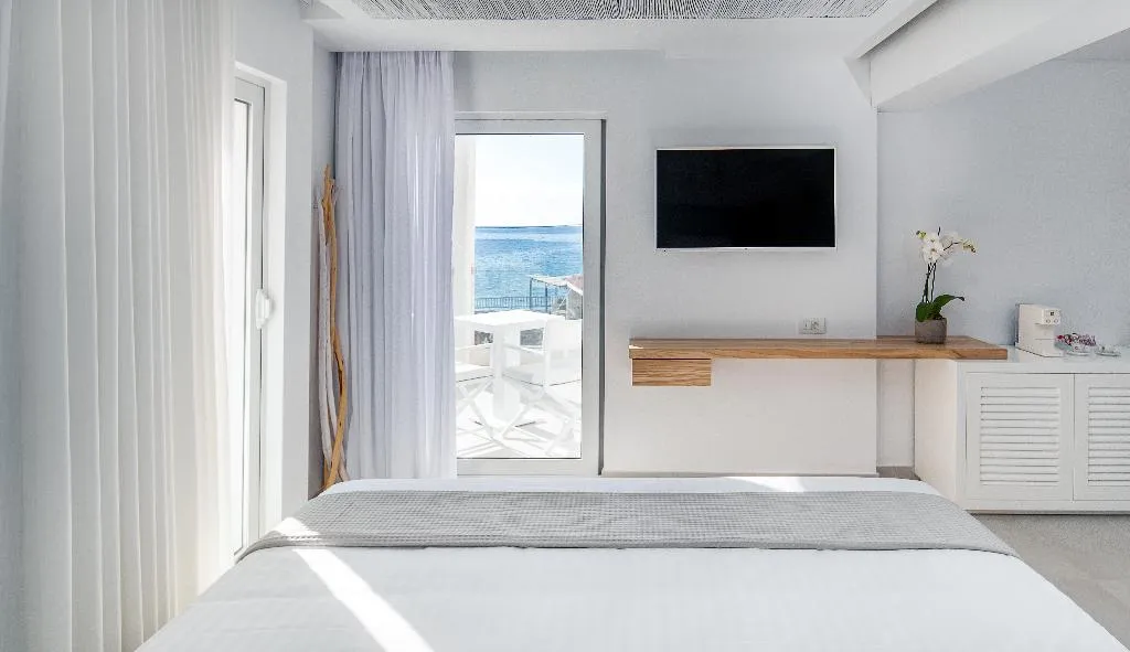 JUNIOR SUITE SEA VIEW Room, Kantouni Beach Boutique Hotel, Crete