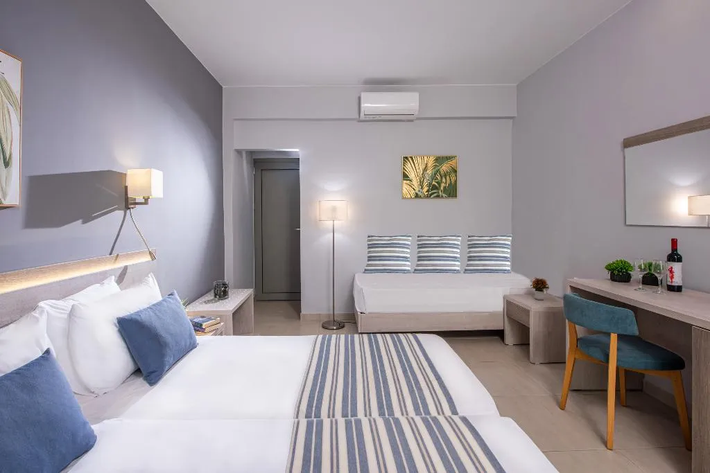 TRIPLE DELUXE SEA VIEW Room, Saint George Gournes Bay, Crete