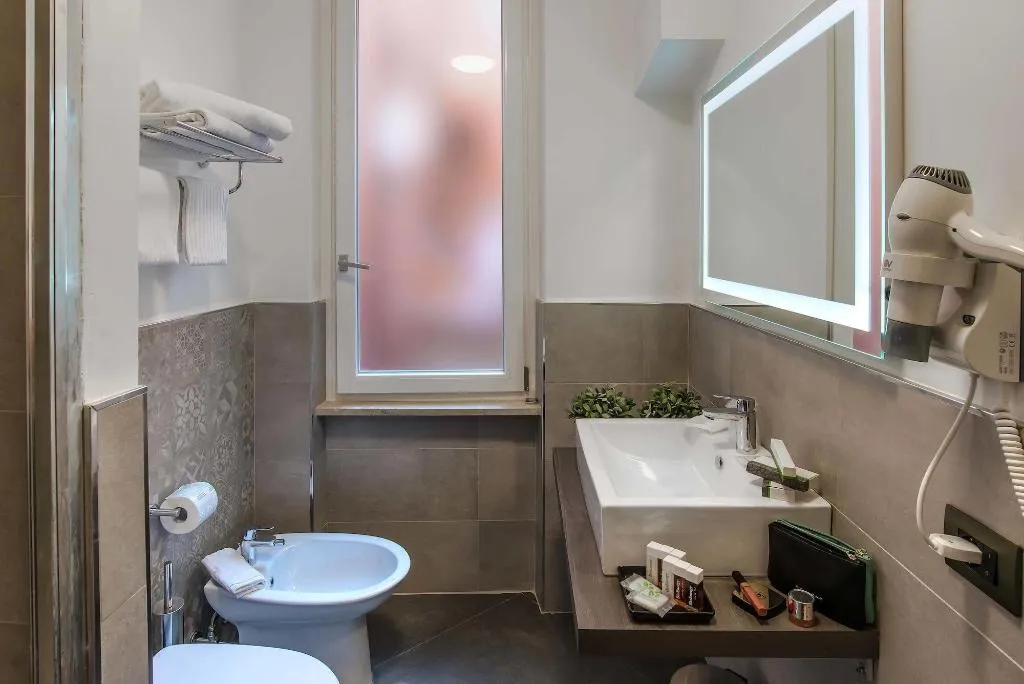 Room, Navona Essence Hotel, Rome