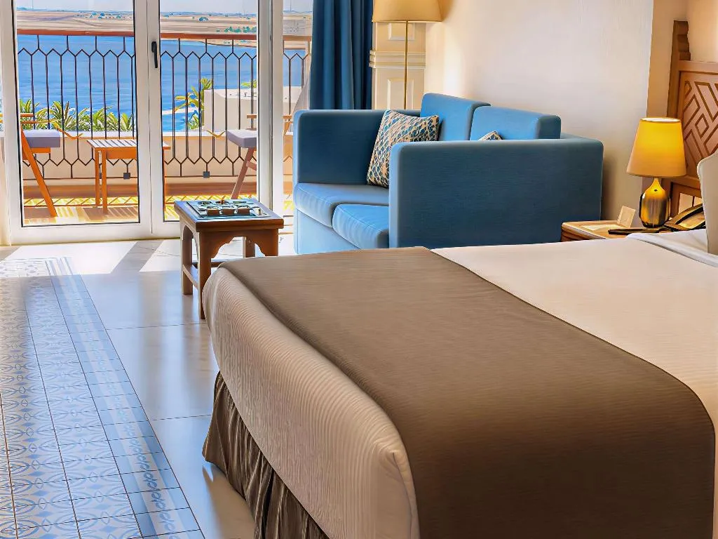 Room, Mövenpick Sharm El Sheikh, Red Sea Riviera