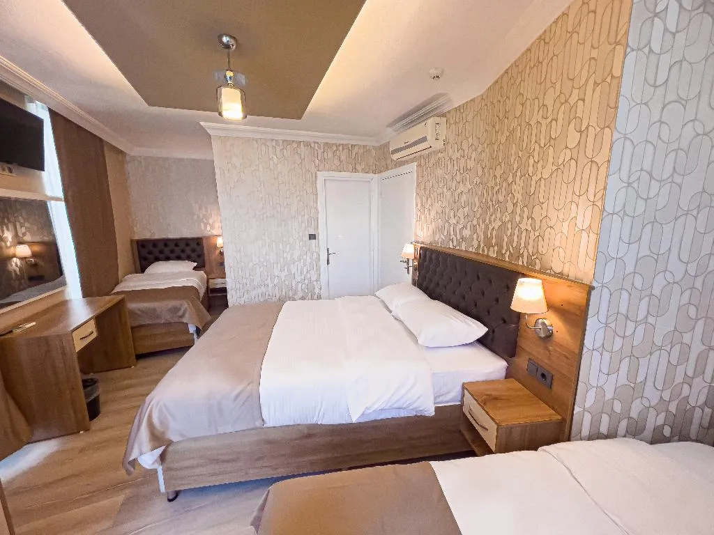 FAMILY ROOM STANDARD Room, Helen Inn Hotel, Izmir