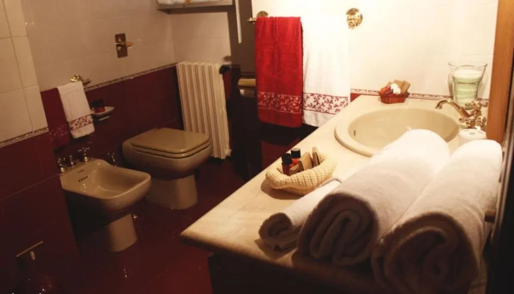 Room, B B Dietro Il Politeama, Palermo
