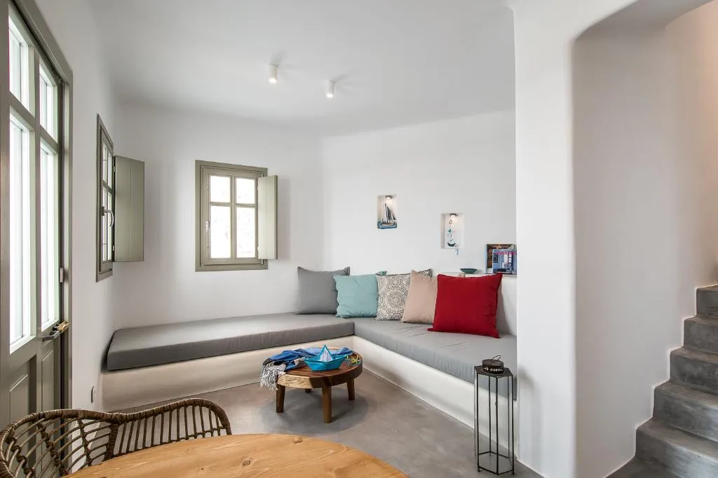 VILLA SUPERIOR WITH PRIVATE POOL Room, Cape 9, Santorini