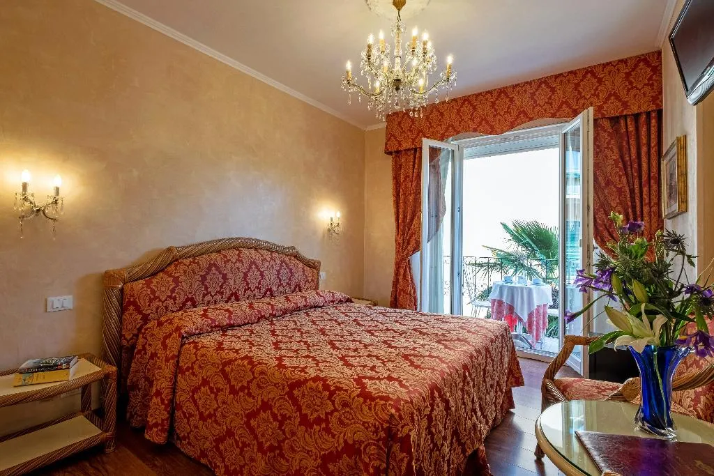 TRIPLE STANDARD Room, Hotel Rigel, Venice