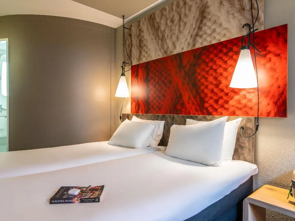 TWIN STANDARD Room, Ibis Amsterdam Centre Stopera, Amsterdam