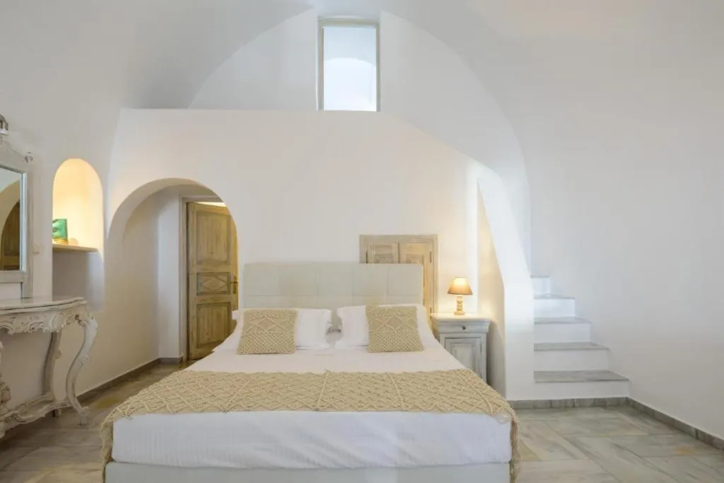 SUITE ONE BEDROOM ONE BATHROOM Room, Hotel Kallisto, Santorini