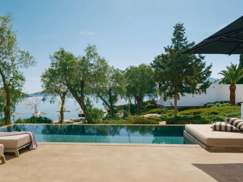 VILLA WITH PRIVATE POOL Room, Minos Beach Art Hotel, a Member of Design Hotels, Crete