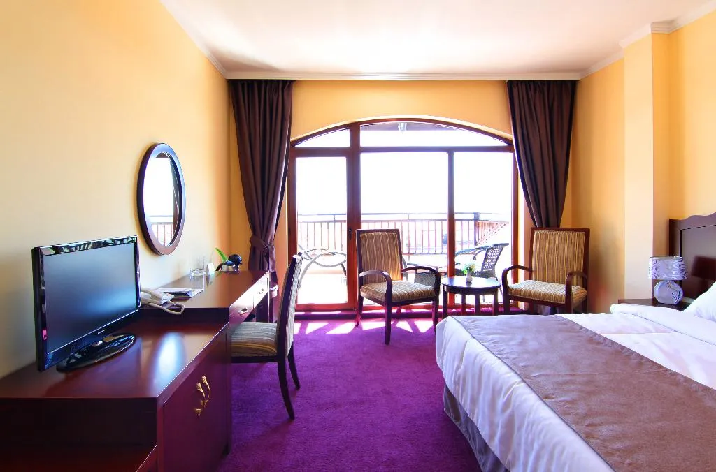 DOUBLE DELUXE Room, The Vineyards Spa Resort, Bourgas