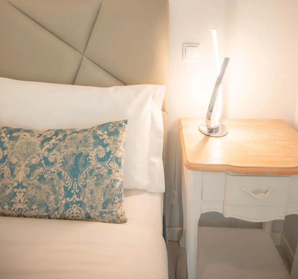 DOUBLE SUPERIOR Room, Residencial Alcobia, Lisbon