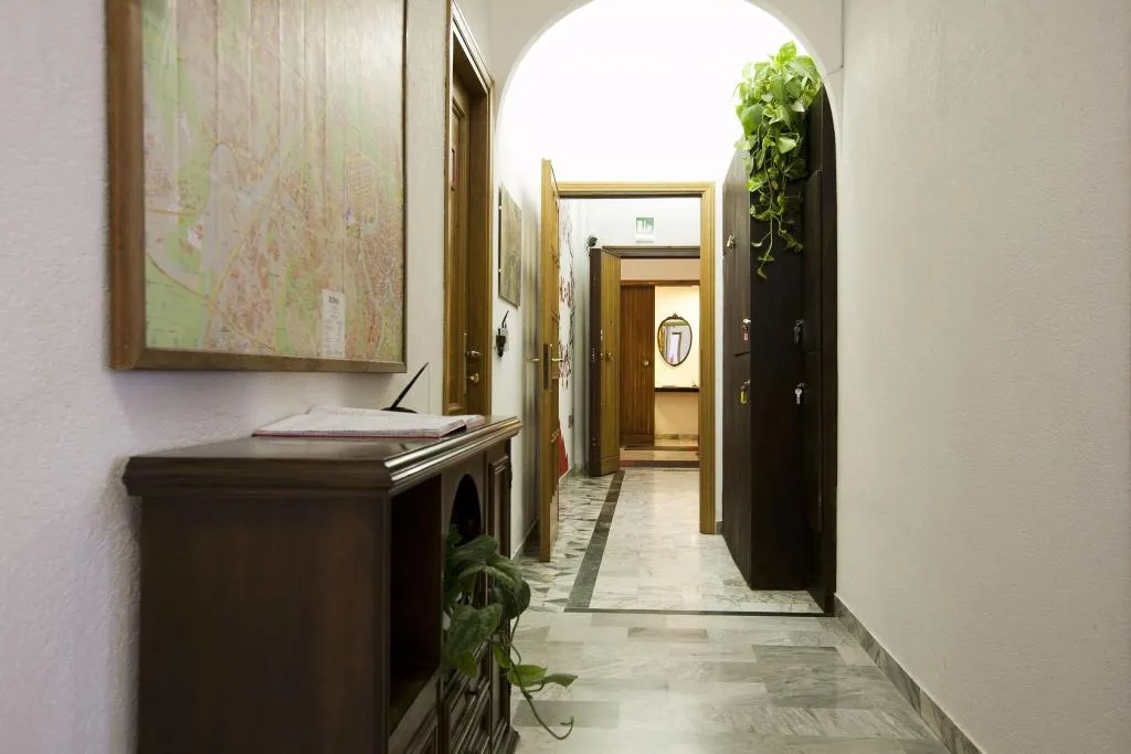 Lobby, Martini Bed, Rome