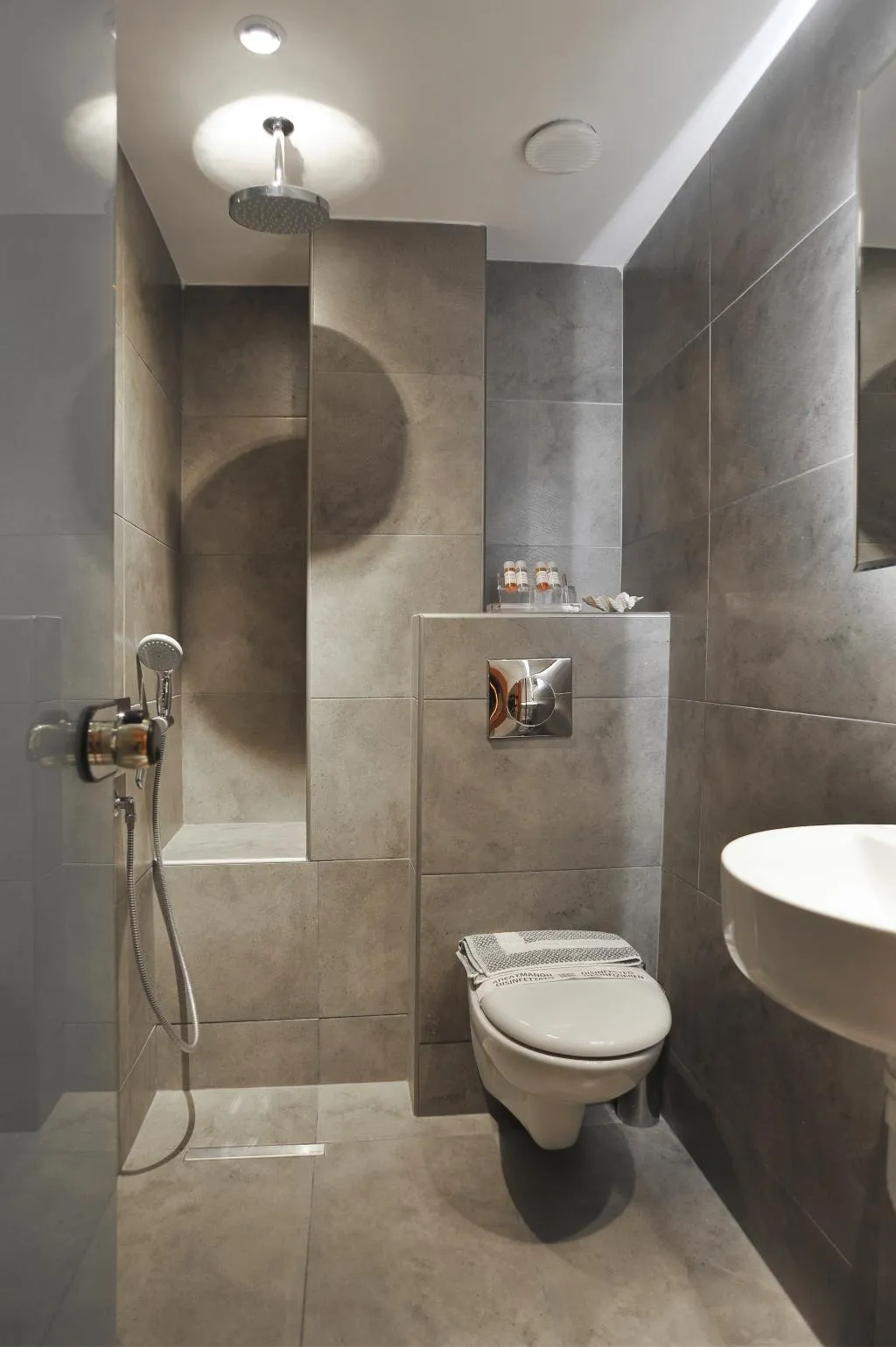 Double or Twin STANDARD Room, Fedriades Delphi, Athens