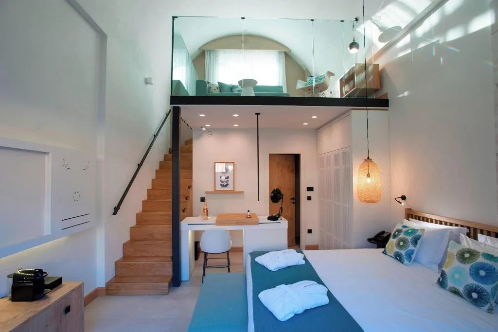 SUITE WITH JACUZZI WITH VIEWS Room, Autograph Collection Domes Noruz Chania, Crete
