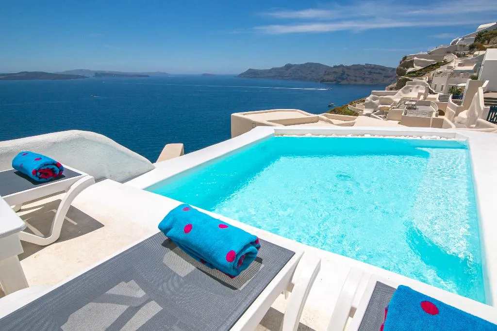 General view, Alexander's Suites, Santorini