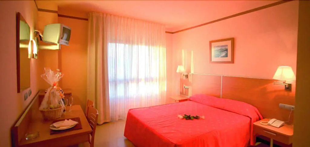 Double or Twin TWO BEDS Room, Sensity Vent De Mar, Valencia